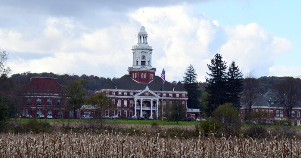 Polk State main building and campus